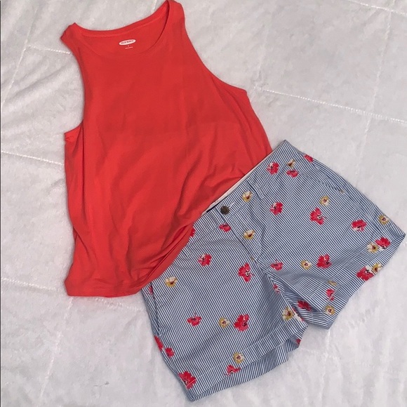 Old Navy Blue Pinstripe and Flowered Short - Picture 5 of 7